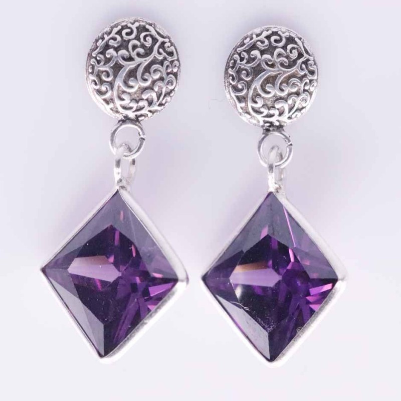 Earring Square with Circonia 10x10mm. Amethyst Col