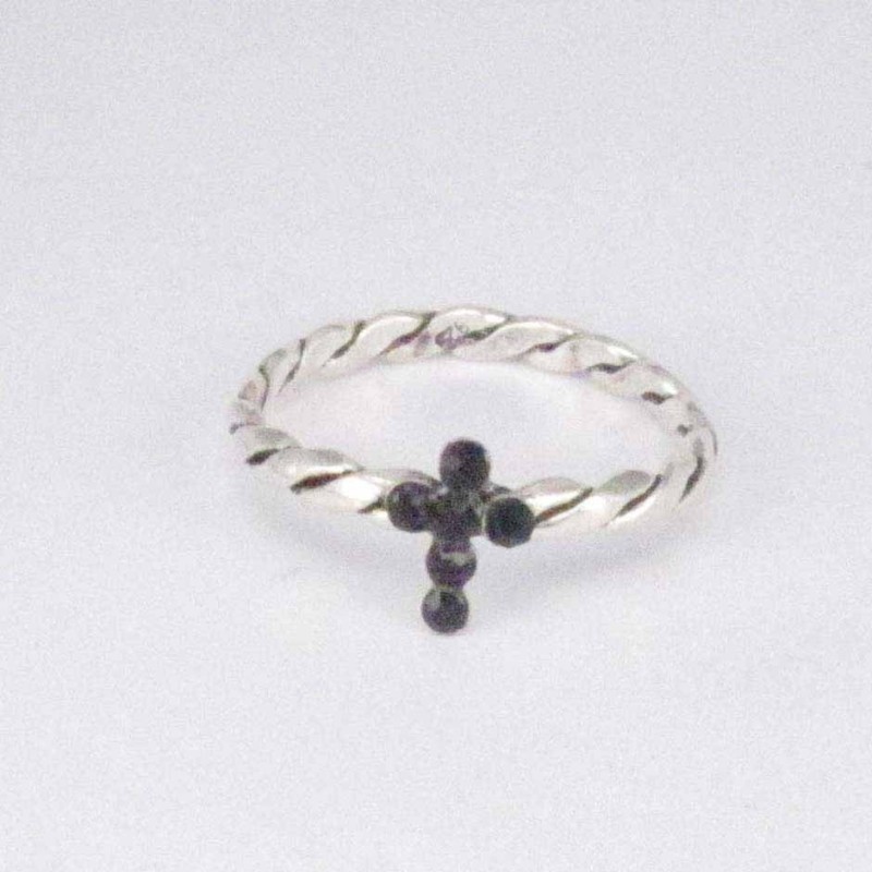 Ring with cross crystal Black color