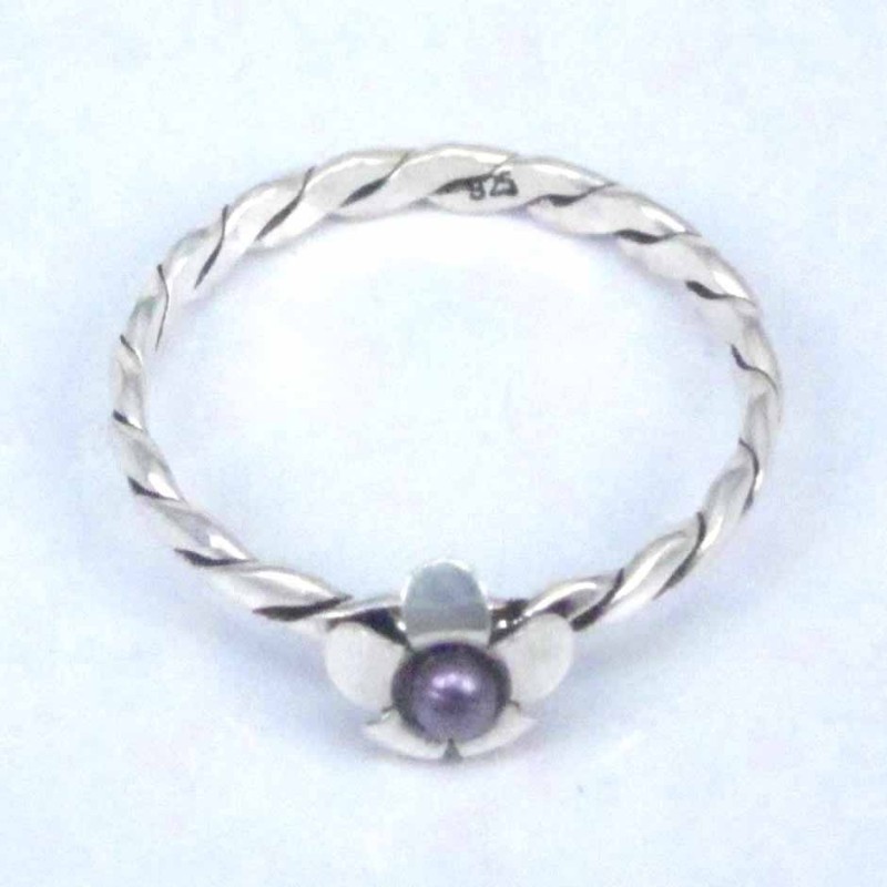 Ring with Flower crystal Purple color