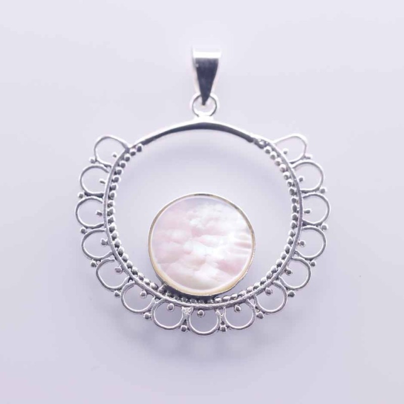 Pendant Round 30mm. Mother Of Pearl Stone