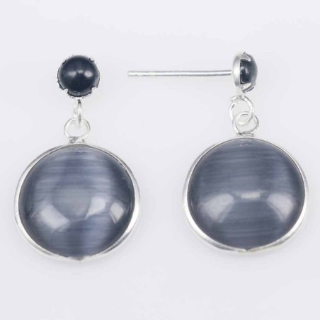 Earring Round 13mm. with 4mm. Cat Eye Black Color