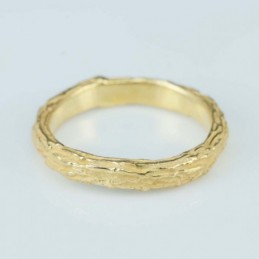 Ring 4mm. Gold Plain size 8
