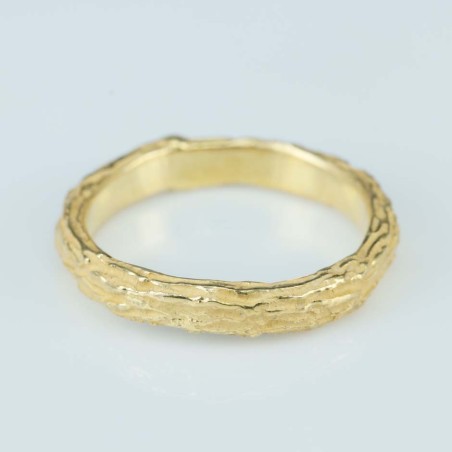 Ring 4mm. Gold Plain size 9