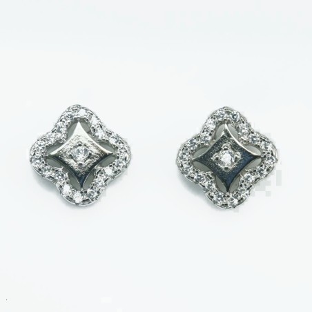 Earring Square 8mm.  Circonia