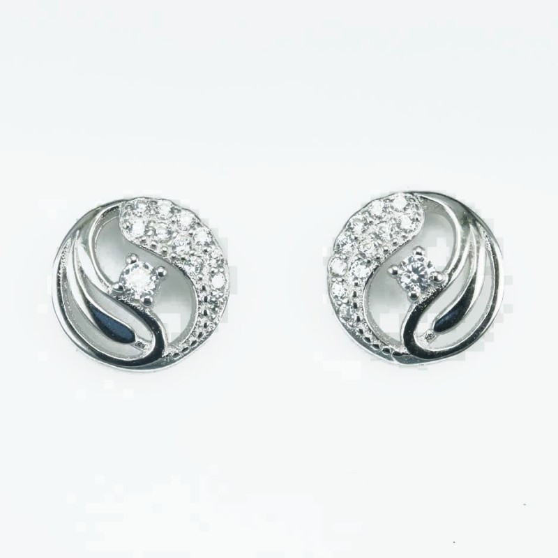 Earring Round 10mm.  Circonia