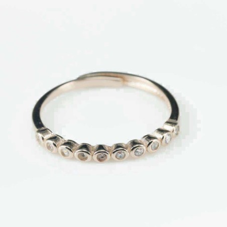 Ring   2mm.  rose  Circonia