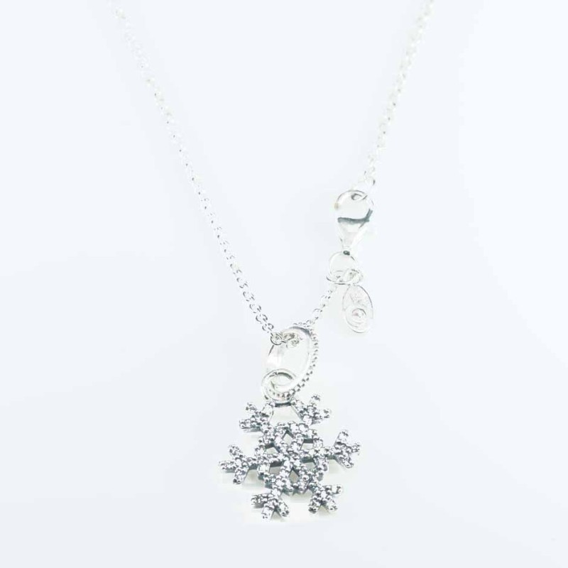 Necklace Snowflake 17mm. 51cms. Circonia