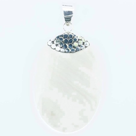 Pendant Oval 27x44mm.  Pearl Shell