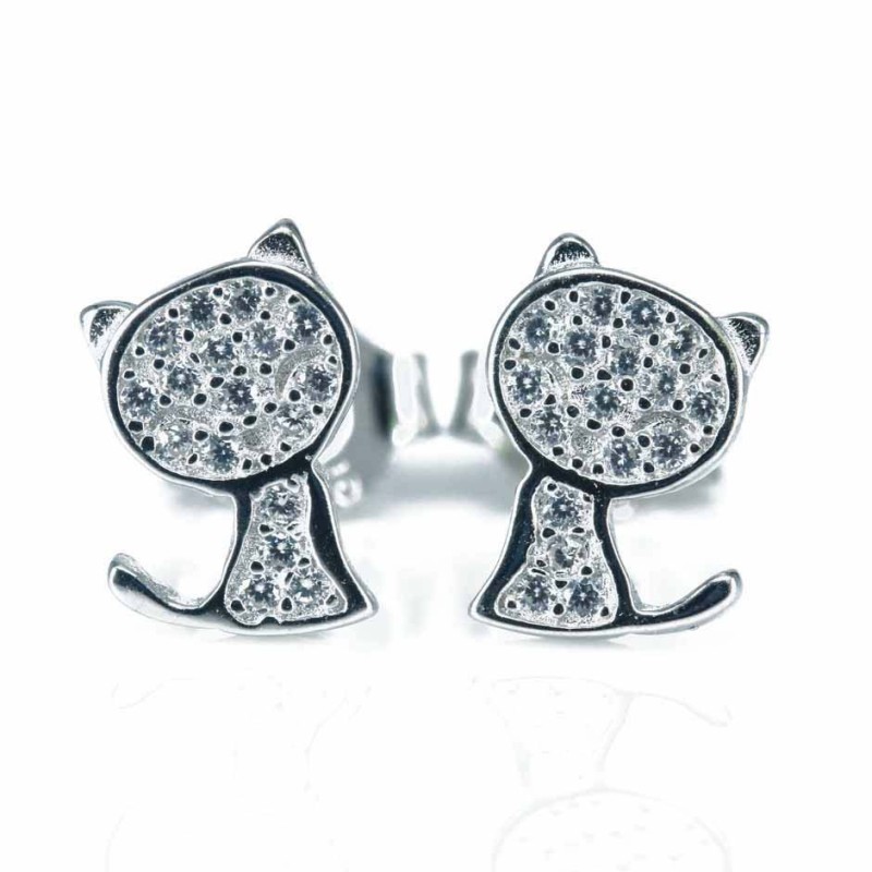 Earring Cat 6x9mm. Circonia Earring Cat 6x9mm. Circonia