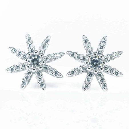 Earring Star 9mm. Circonia