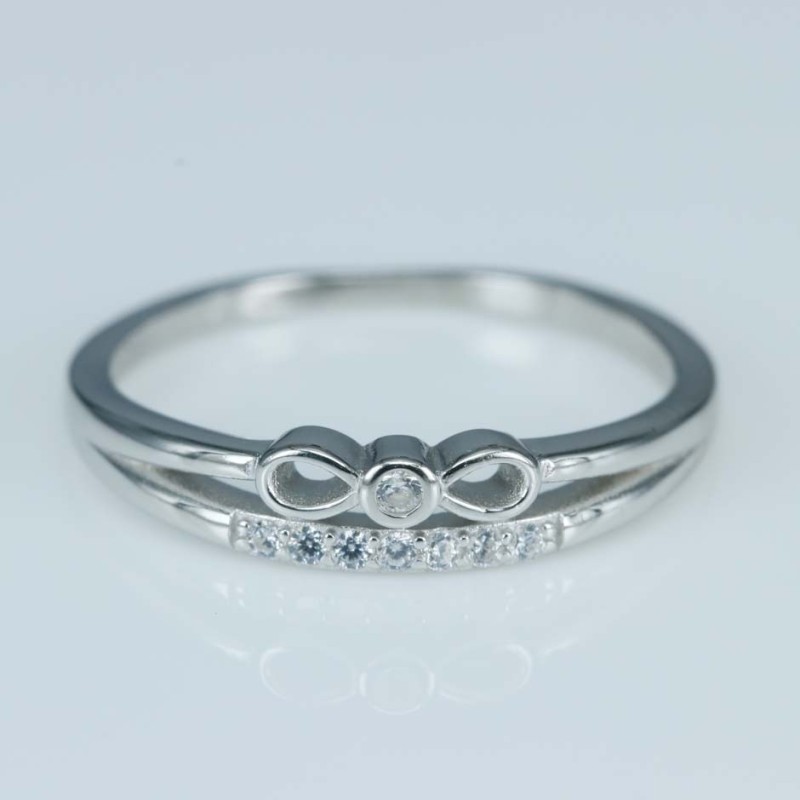 Ring Infinity 4mm. Circonia