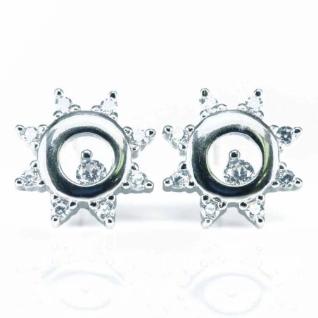 Earring Star 10mm. Circonia