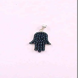 Pendant hand micropearl montana color