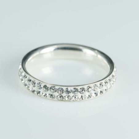 Ring 4mm. Crystal ligth white color