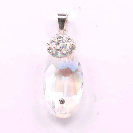 Pendant suaros.A hawser with round crystal