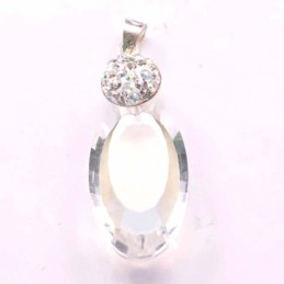 Pendant Oval Suar. A White Color