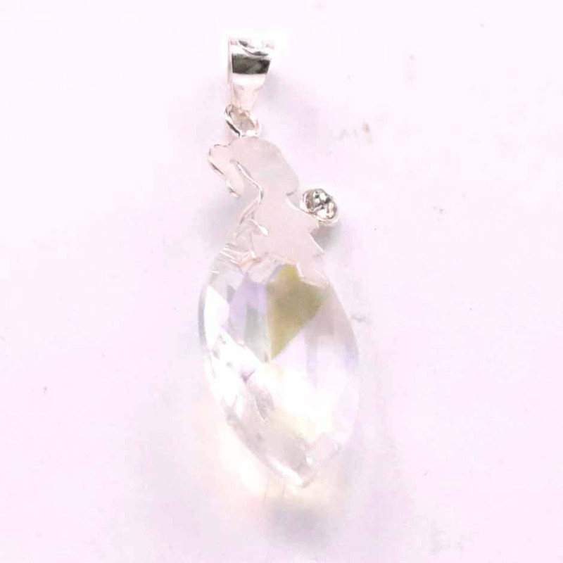 Pendant Oval Suar. A White Color
