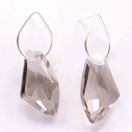 Earring suaros.A irregular with line peen grey col