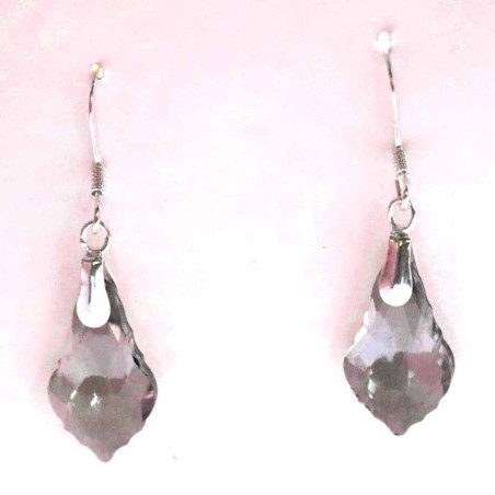 Earring Suaros. A Drop grey Color