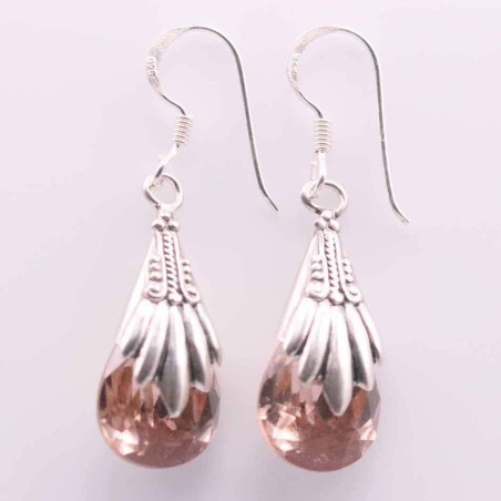 Earring Suaros. A Drop