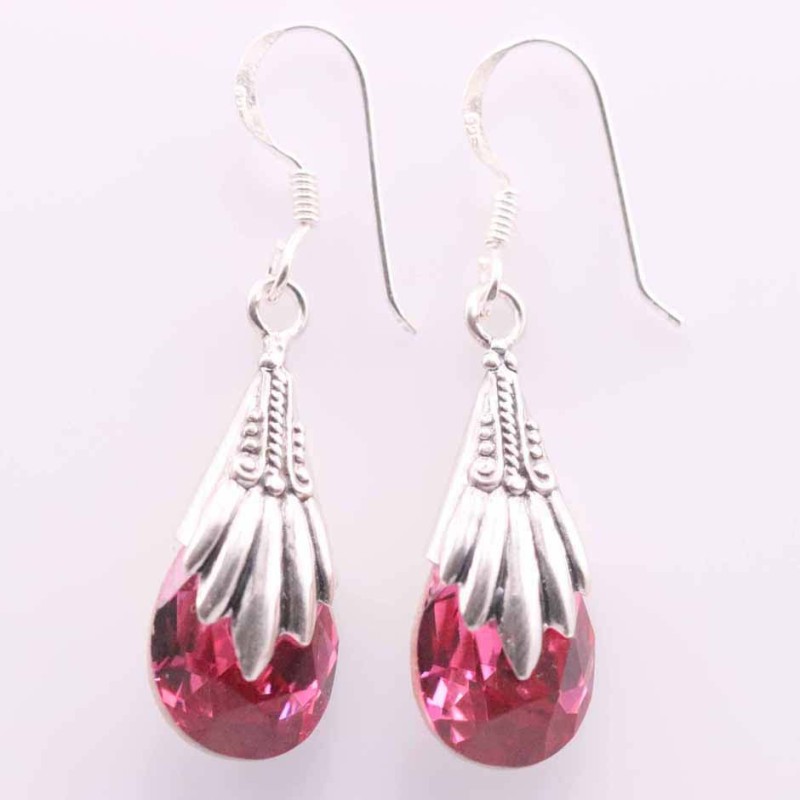 Earring Suaros. A Drop