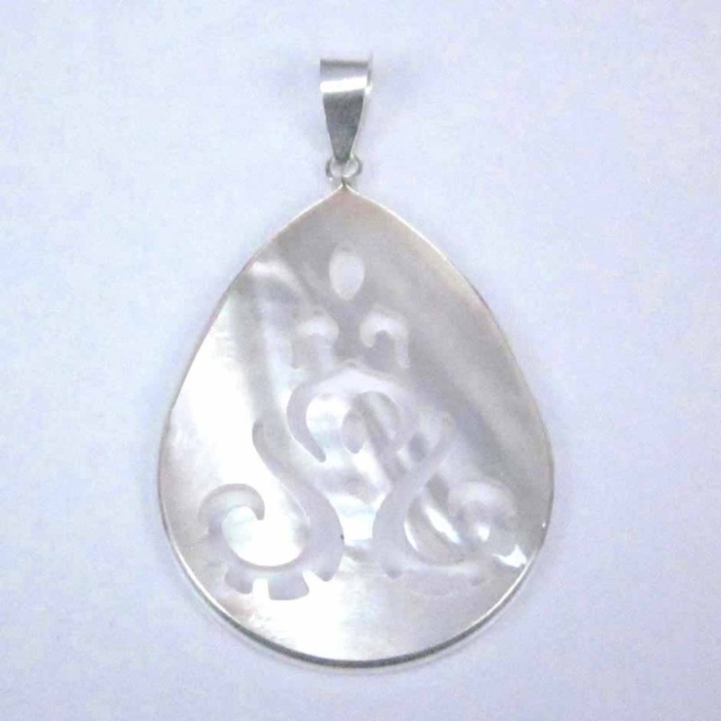 Pendant 42mm. MOP laser cuting
