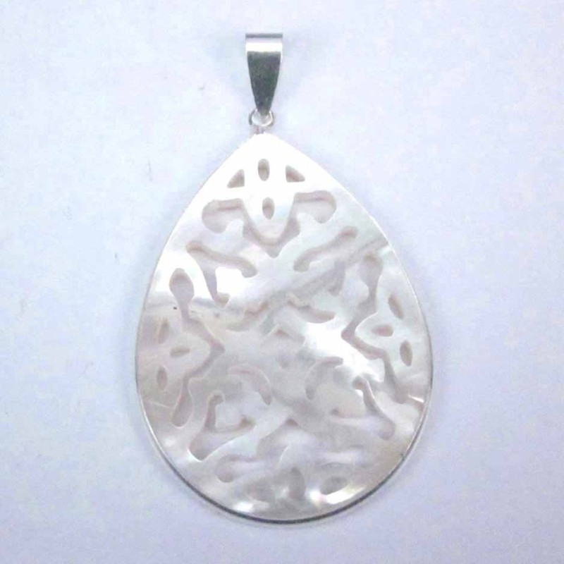 Pendant 42mm. MOP laser cuting