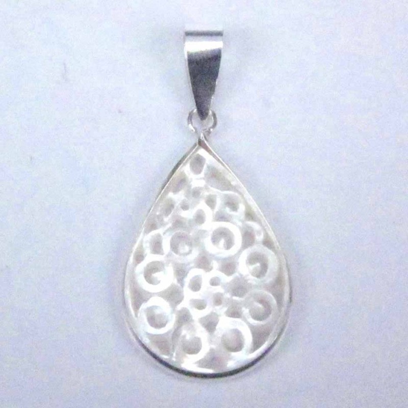 Pendant 34mm. MOP laser cuting