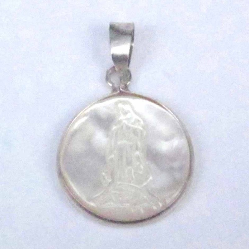 Pendant 15mm. Virgin MOP laser cuting