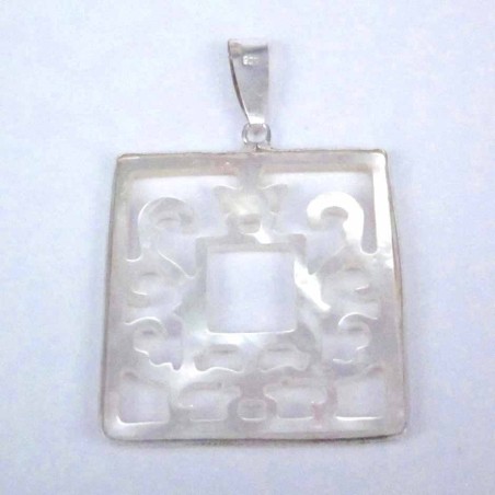Pendant 32mm Square cuting laser MOP