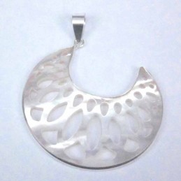 Pendant 42mm. Square MOP laser cuting