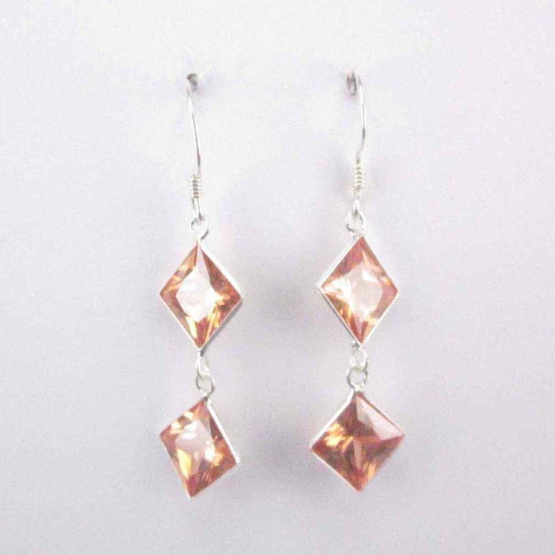Ea c.z. 2 st. sq 5x5 Citrine Color
