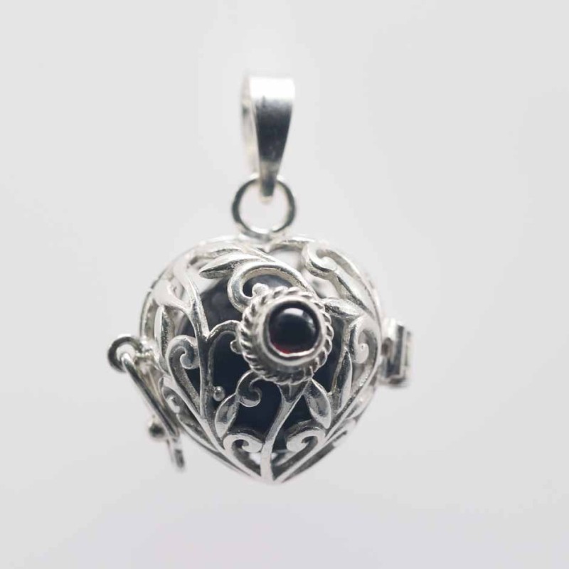 Pendant Ball Heart basket 16mm.