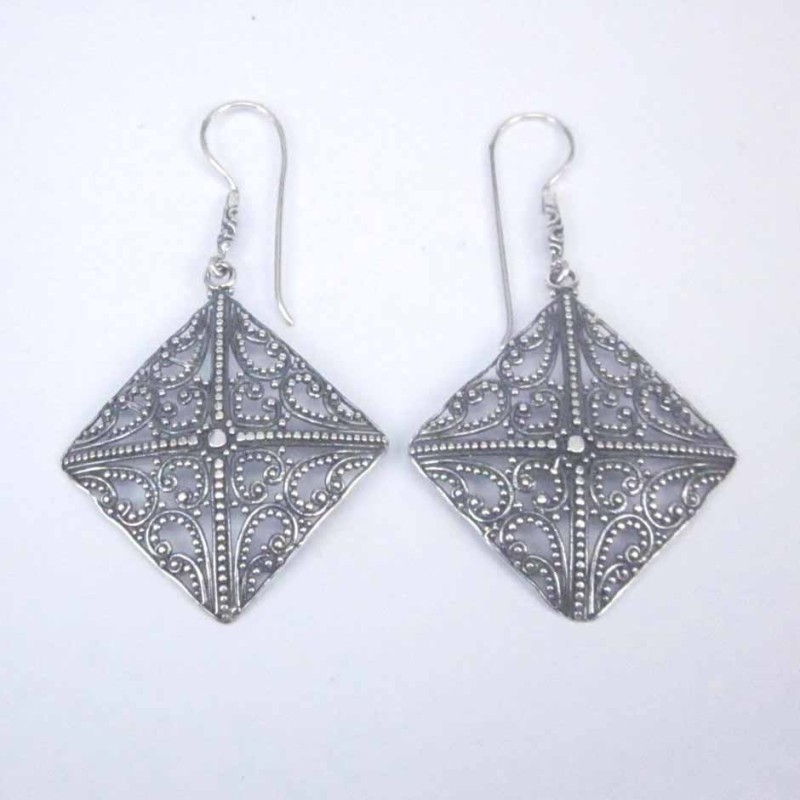 Earring Rectangle Hand Make