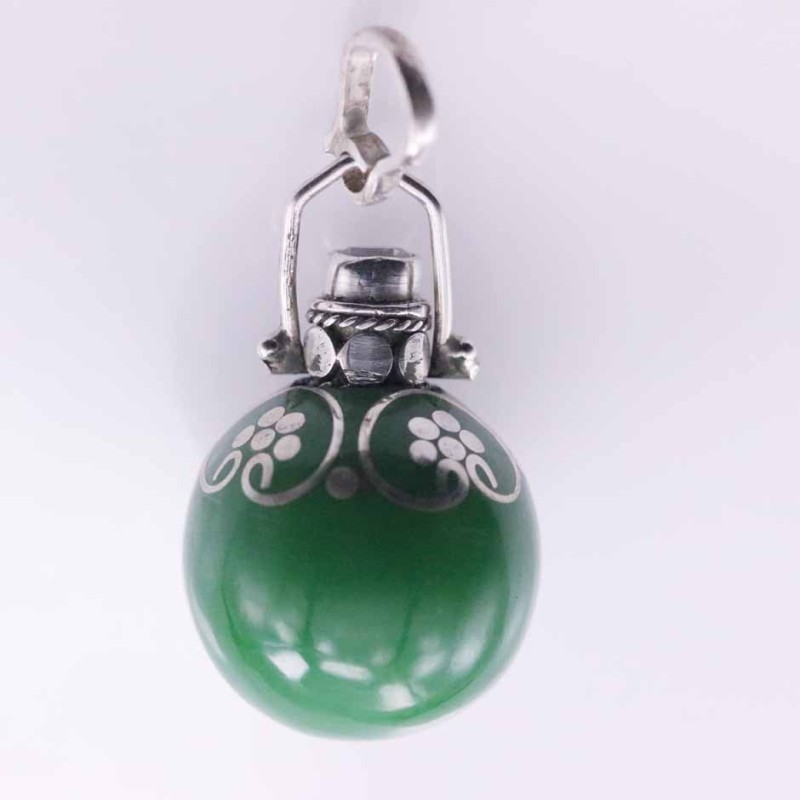 Pendant Ball 18mm. sound Color Pain