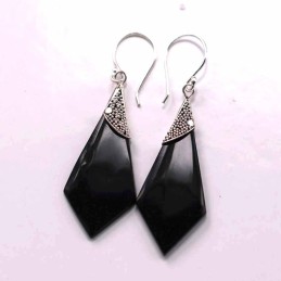 Earring Lanz. Black Resin