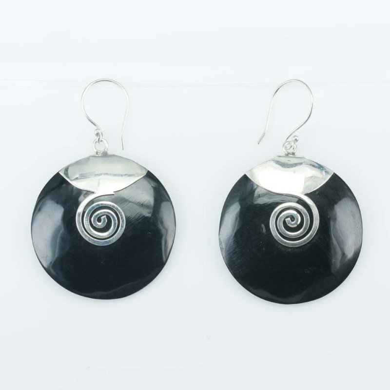 Earring Round Black Resin