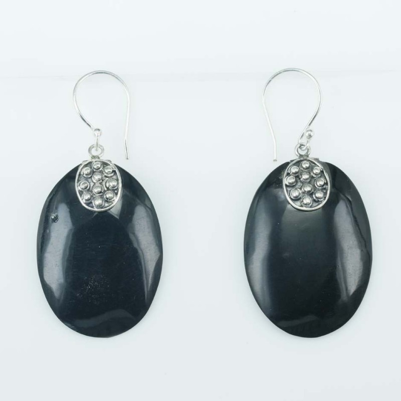 Earring Oval Black Resin