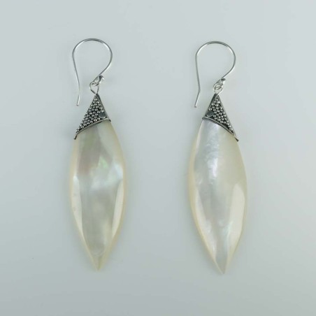 Earring Lanz. MOP Shell