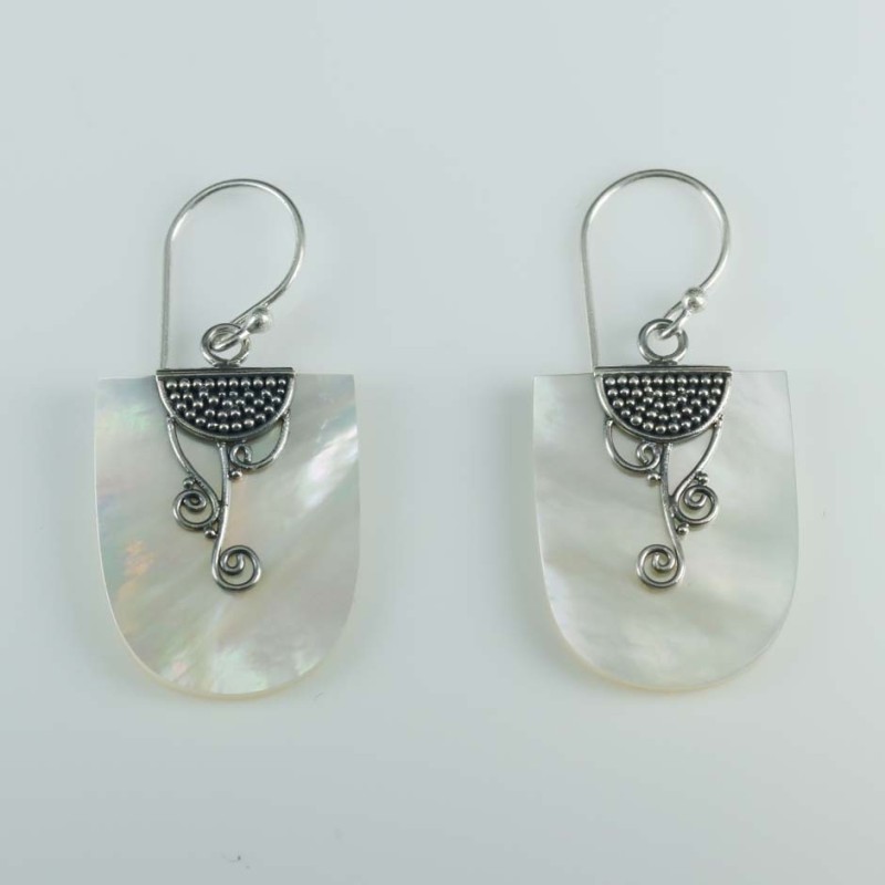 Earring Half Oval MOP Shell