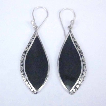Ea Lanz. Black