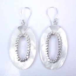 Earring Oval MOP Shell
