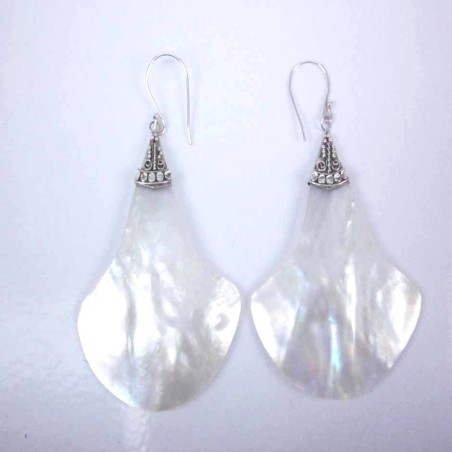 Earring Triangle MOP Shell