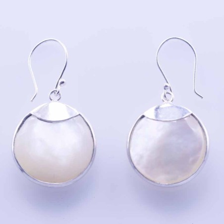 Earring Round MOP Shell