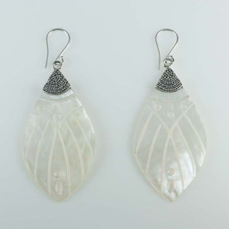 Earring Lanz. MOP Shell