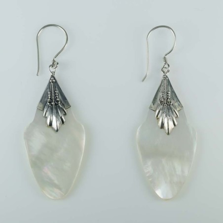 Earring Lanz. MOP Shell