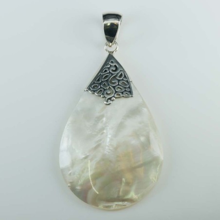 Pendant Drop 27x43.5 mm. Mother Of Pearl