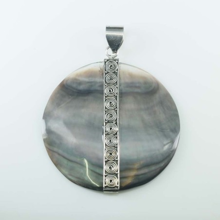 Pendant Round 41mm. Black MOP Shell