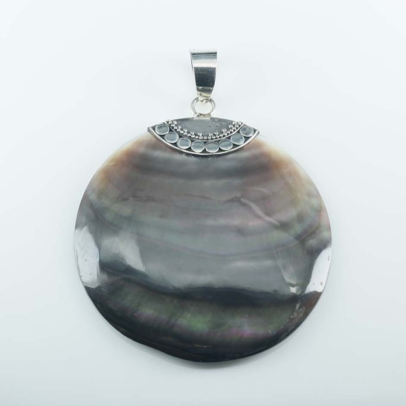 Pendant Round Spiral 41mm. Black MOP Shell