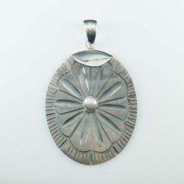 Pendant Oval 32.5x43mm.with...